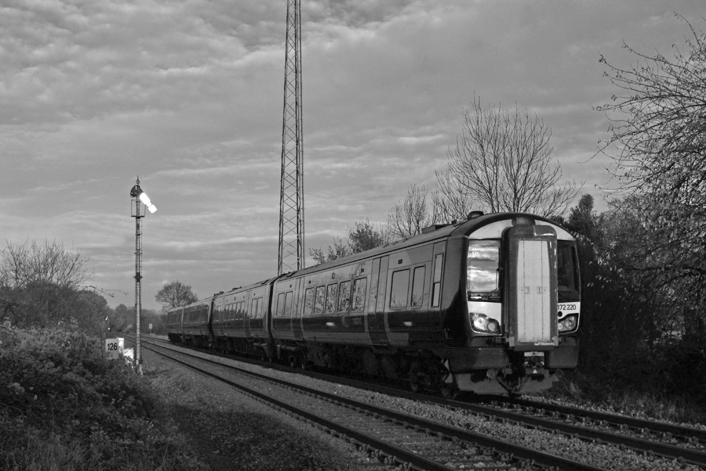 Class 172215 & 172220 at Newland