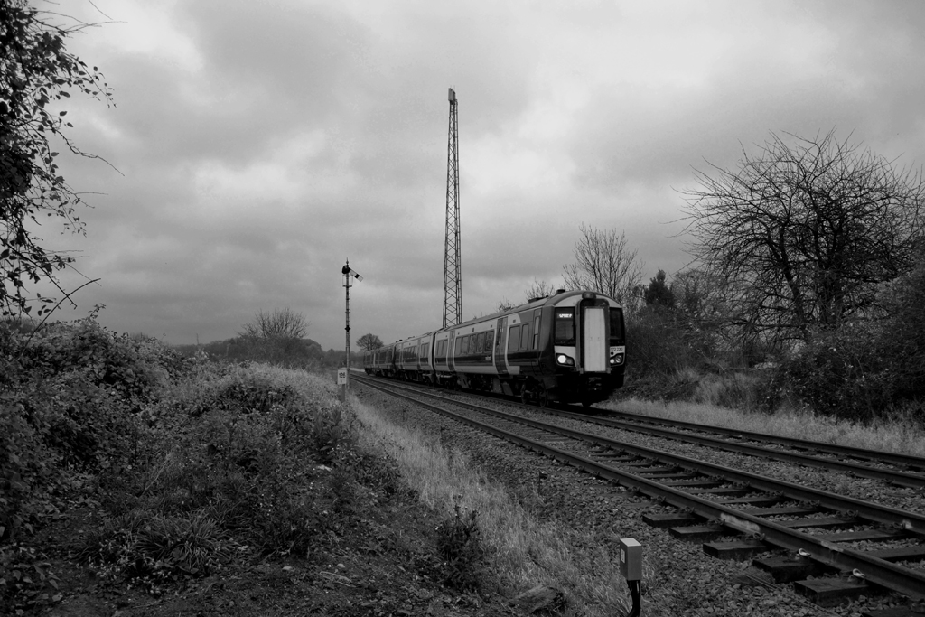 Nos.172220 and 172212 at Newland