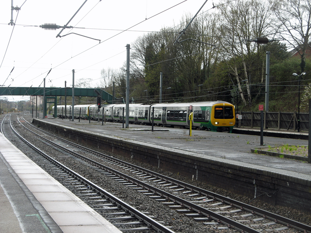Class 323's at Kings Norton