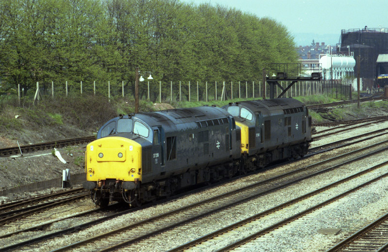 37219 & 37241 at Bromsgrove