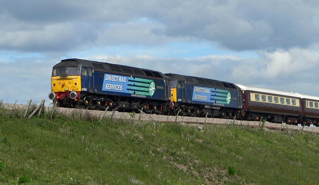 DRS livery class 47's Nos 47832 & 47712