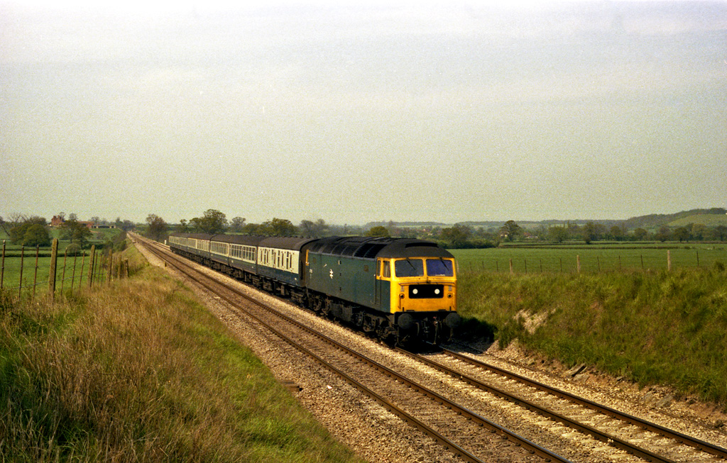 Class 47 at Bredicot