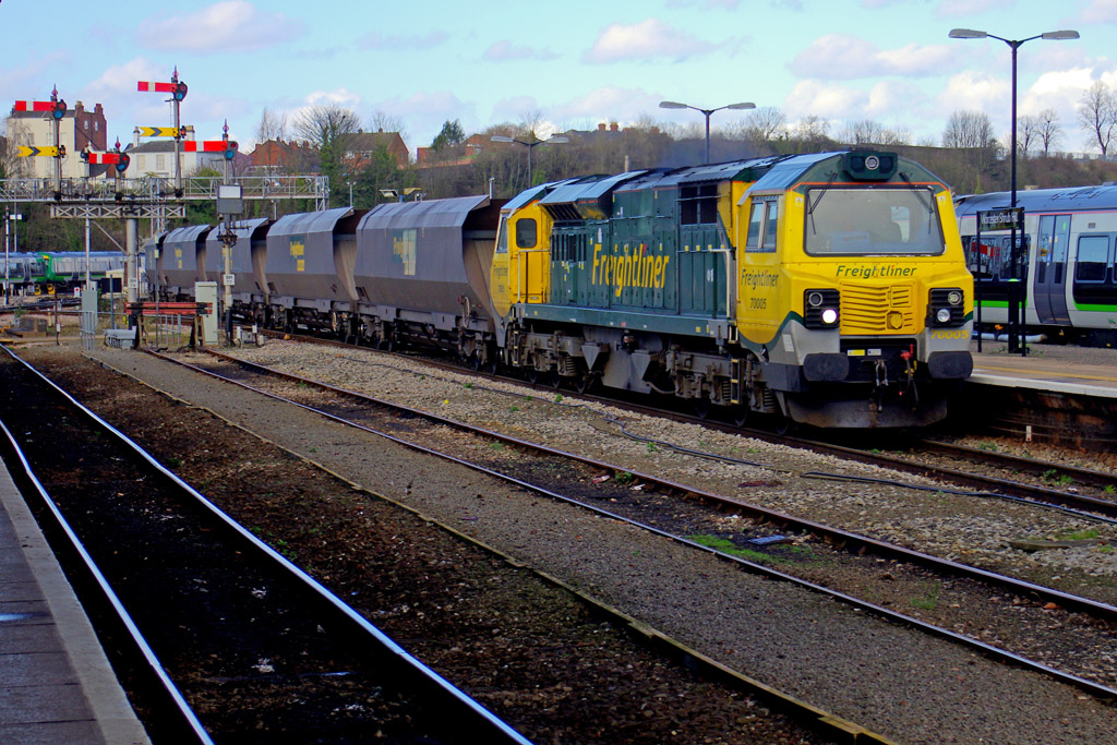 No.70005 at Worcester